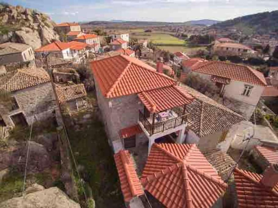 Traditional Stone-Built House With Great View Villa Kontias Esterno foto