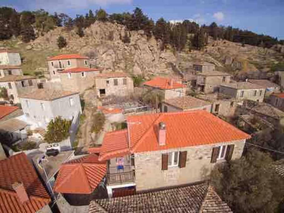 Traditional Stone-Built House With Great View Villa Kontias Esterno foto