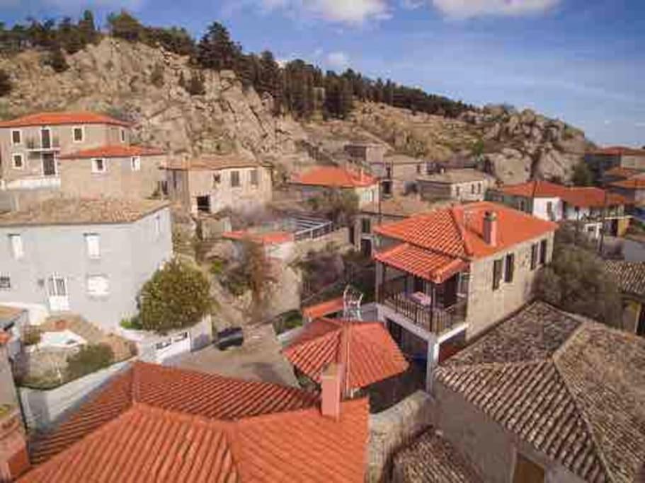 Traditional Stone-Built House With Great View Villa Kontias Esterno foto